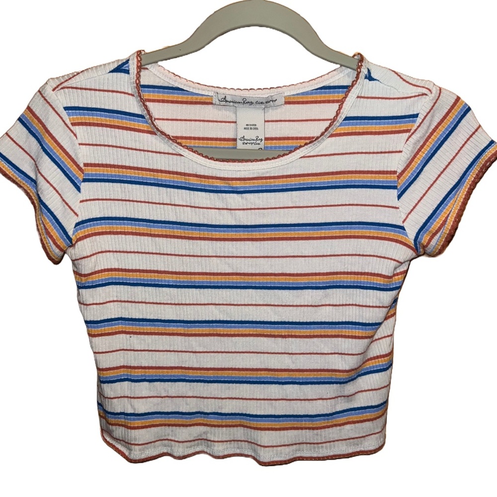 striped cropped tee